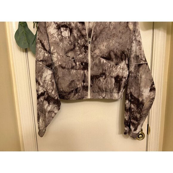 Gymshark Women’s Lightweight Bomber Jacket Medium Cropped Zip Pocket M - Picture 3 of 12